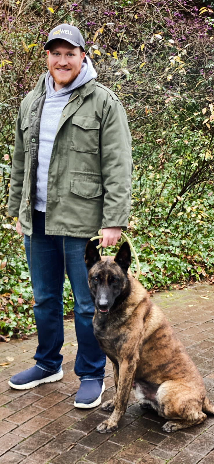 Dabo with his handler